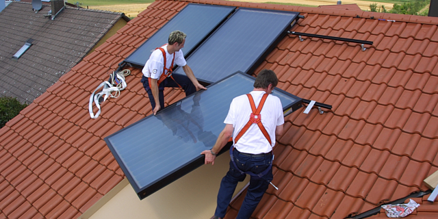 Erstmals wird auch die Soalrthermie nur für die WArmwasserbereitung gefördert. Mit 500 €.